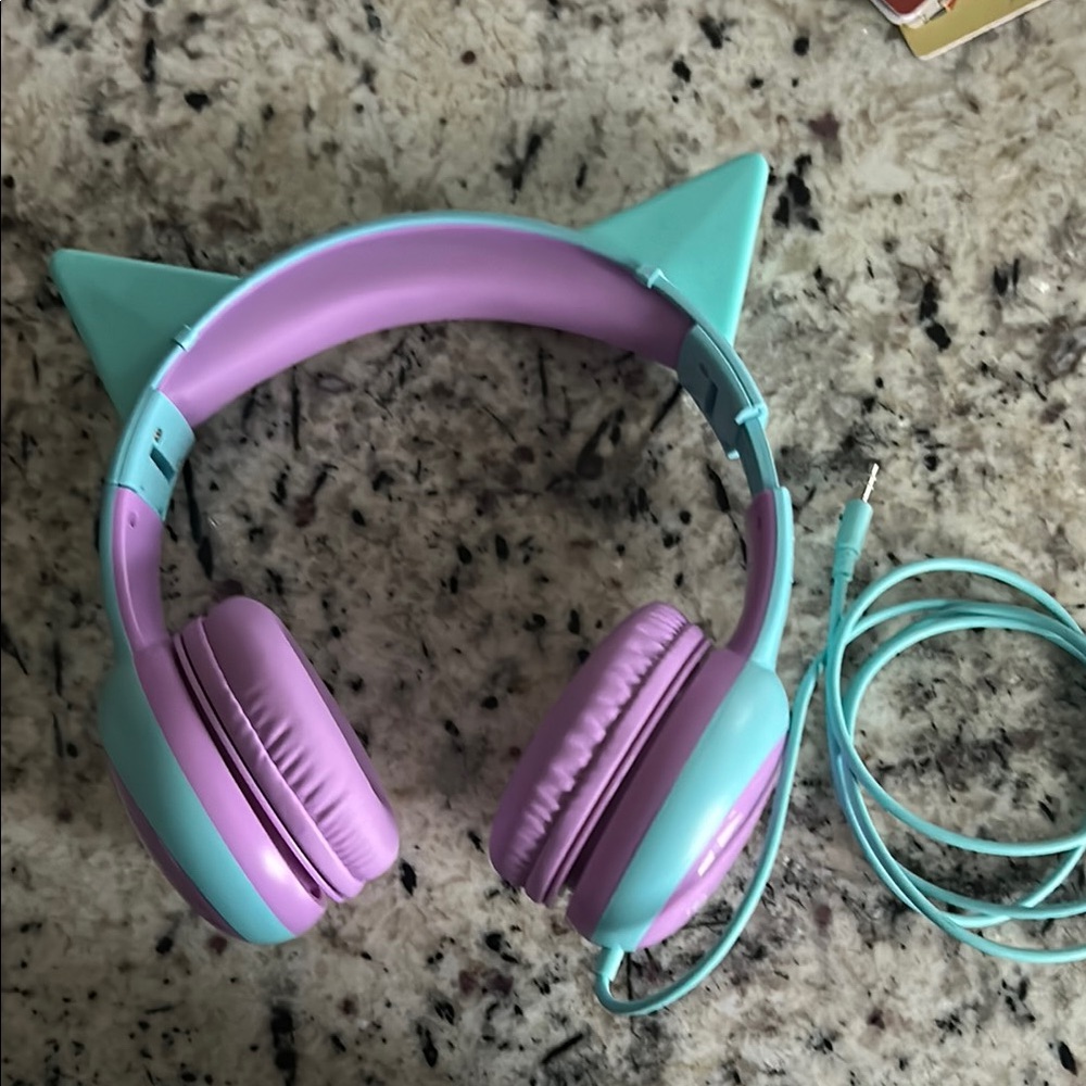 Gorsun Purple and Blue Over-Ear Headphones with Plush Cushions